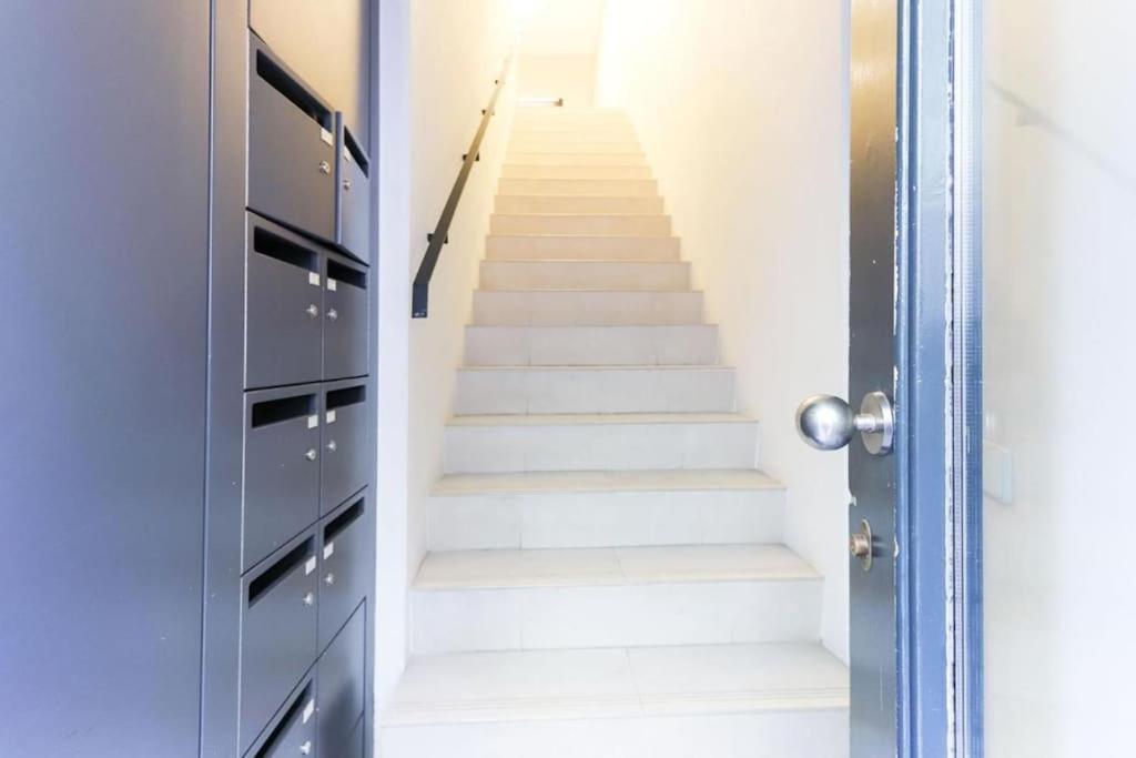 Trendy Chiado Flat Apartment Lisbon Bagian luar foto