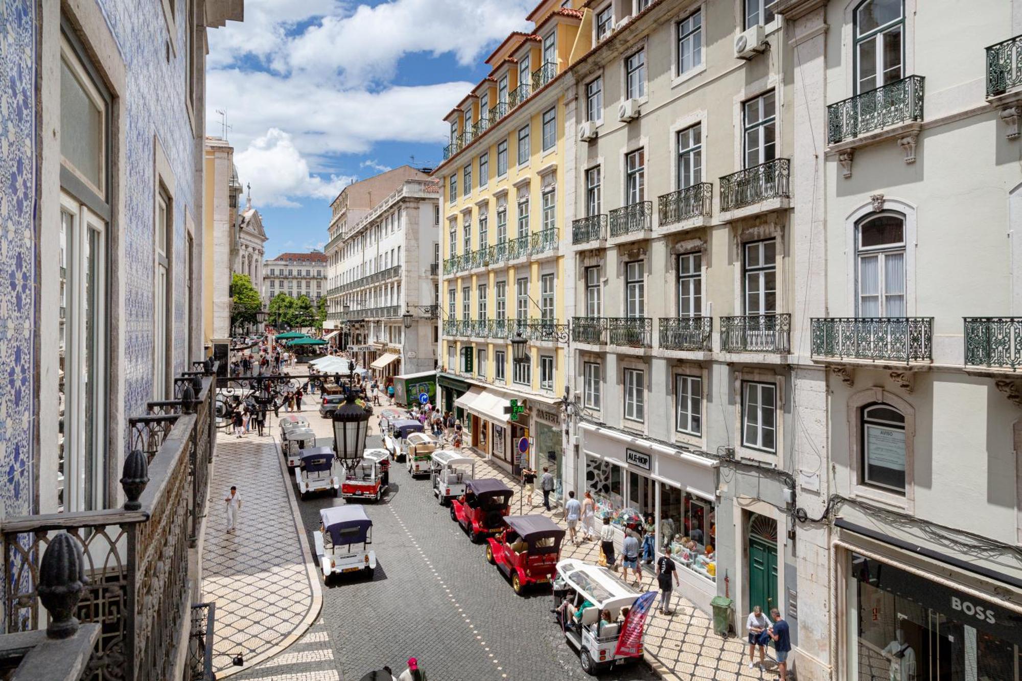 Trendy Chiado Flat Apartment Lisbon Bagian luar foto