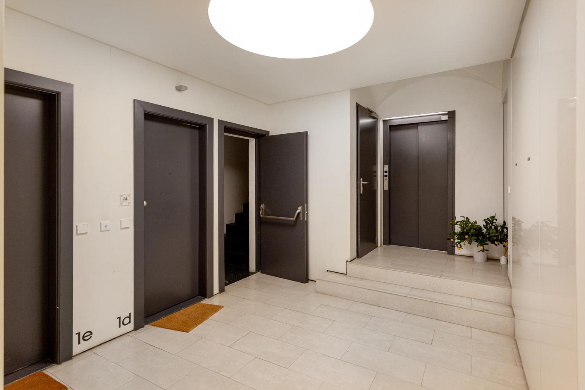 Trendy Chiado Flat Apartment Lisbon Bagian luar foto